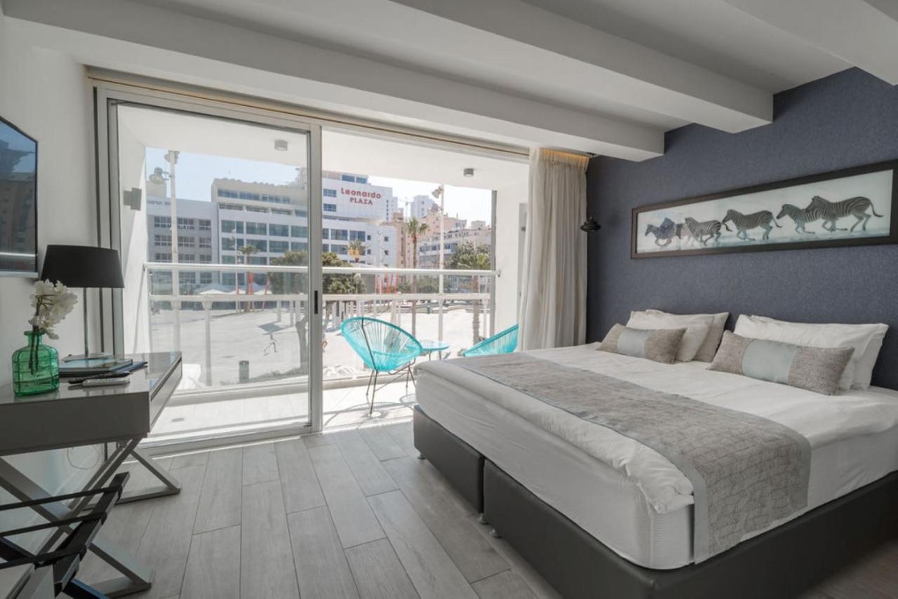 Kikar Boutique Hotel Нетания Экстерьер фото