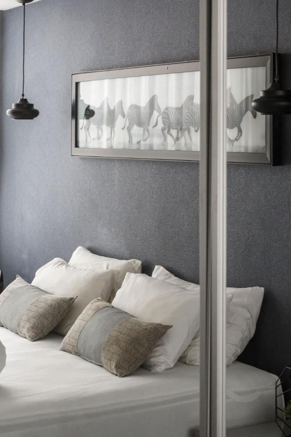 Kikar Boutique Hotel Нетания Экстерьер фото