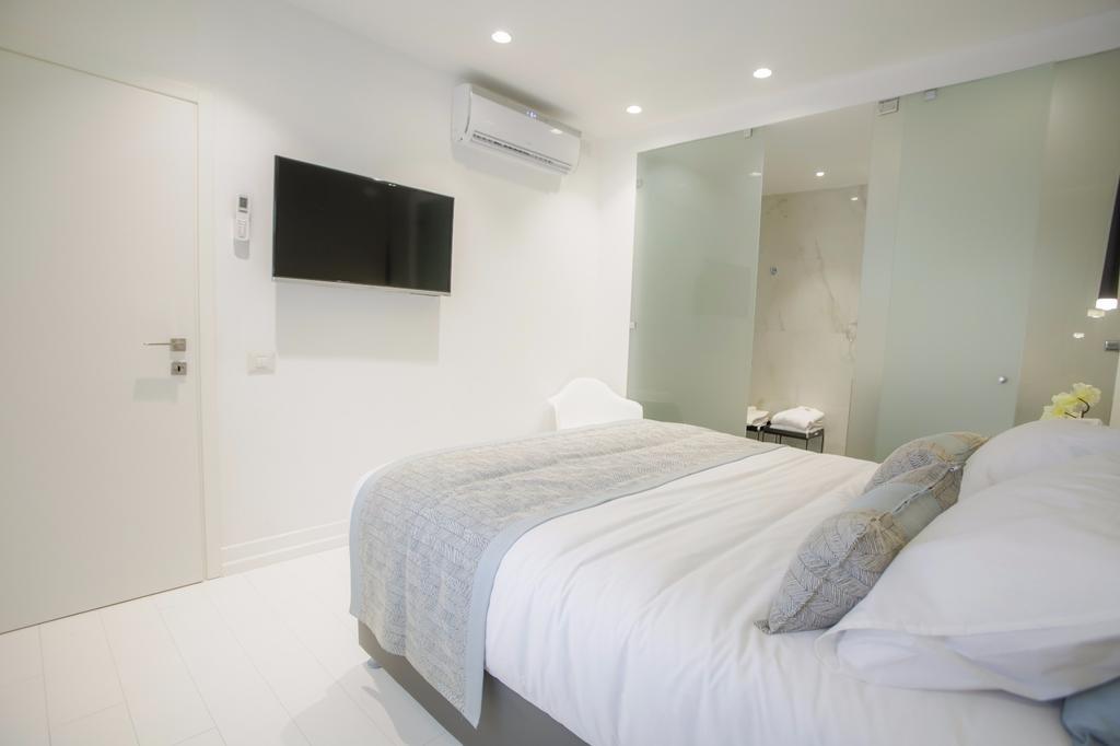 Kikar Boutique Hotel Нетания Экстерьер фото